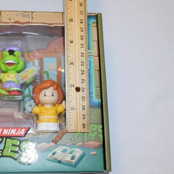 Fisher Price Little People Collector Teenage Mutant Ninja Turtles Splinter NEW - Picture 2 of 3